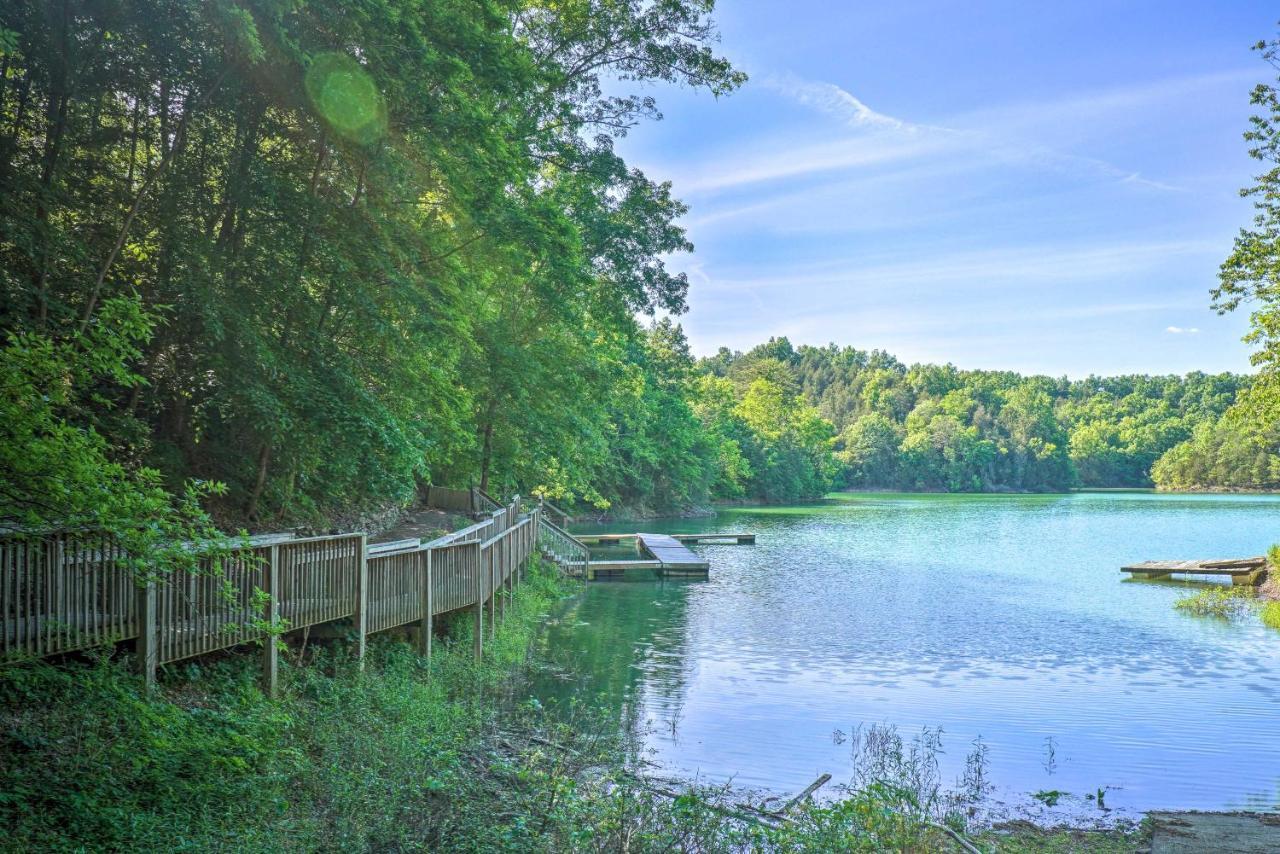 Sevierville Cabin With Wraparound Deck And Lake Access Экстерьер фото